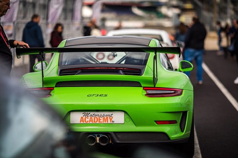 Stage de Pilotage Voiture GT au Mans Porsche GT3 RS